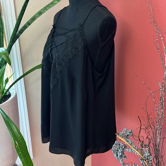 Wayf Lace up Black Camisole - Picture 5 of 11